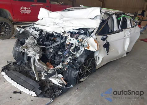 2023 Toyota Camry Se z USA, uszkodzony, nr VIN 4T1T11AK8PU781963